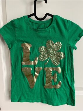 Place Green Tee with Metallic Gold LOVE and Clover